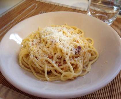 Pâtes carbonara "all' italiana"