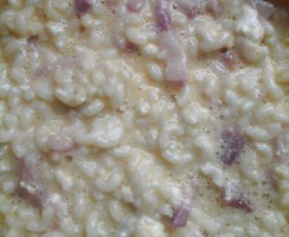 Pâtes complètes à la Vache qui rit, aux oeufs et au jambon