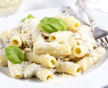 Pâtes en sauce aux 4 fromages