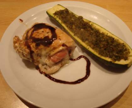 Paupiettes de dinde au chèvre et courgettes au four