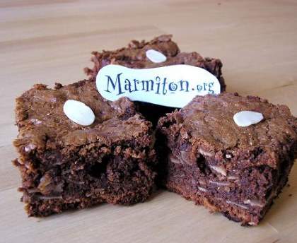 Pavé au chocolat aux amandes effilées