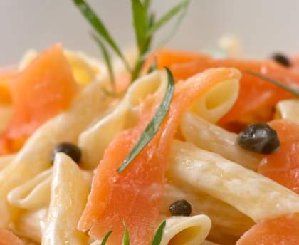 Penne au saumon fumé et à la crème fraiche