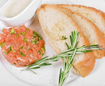 petit tartare de saumon fumé