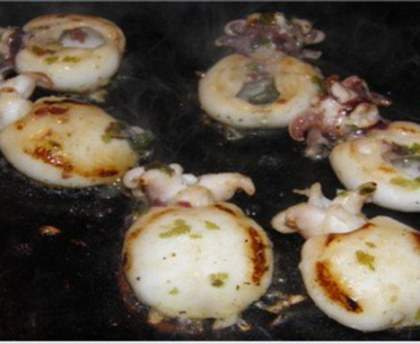Petites seiches à la plancha