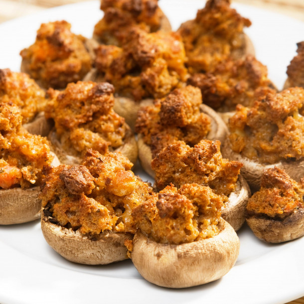 Petits champignons farcis aux boulettes