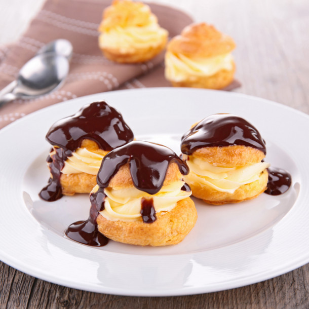 Petits choux à la vanille et au Nutella®