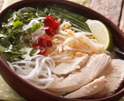Pho ga (soupe de poulet vietnamienne) facile