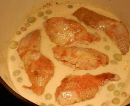 Pintadeau au riesling et raisins