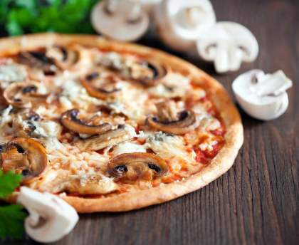 Pizza aux champignons