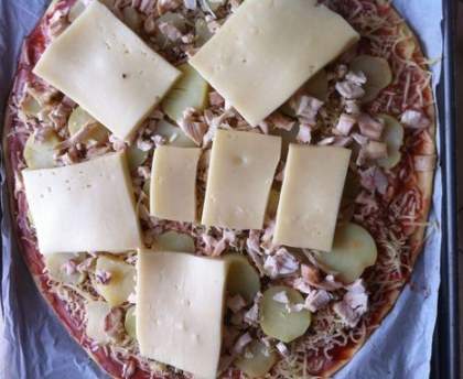 Pizza des lendemains de poulet