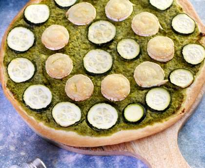 Pizza facile aux courgettes