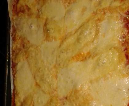 pizza jambon et trois fromages
