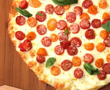 Pizza tomate mozzarella