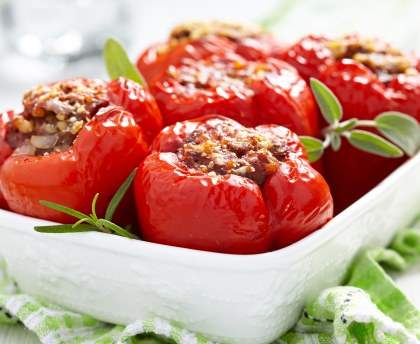 Poivrons farcis à la sauce tomate