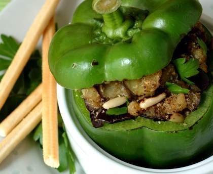 Poivrons farcis aux aubergines et anchois