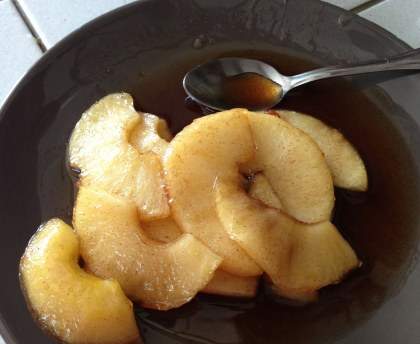 Pommes à la cannelle