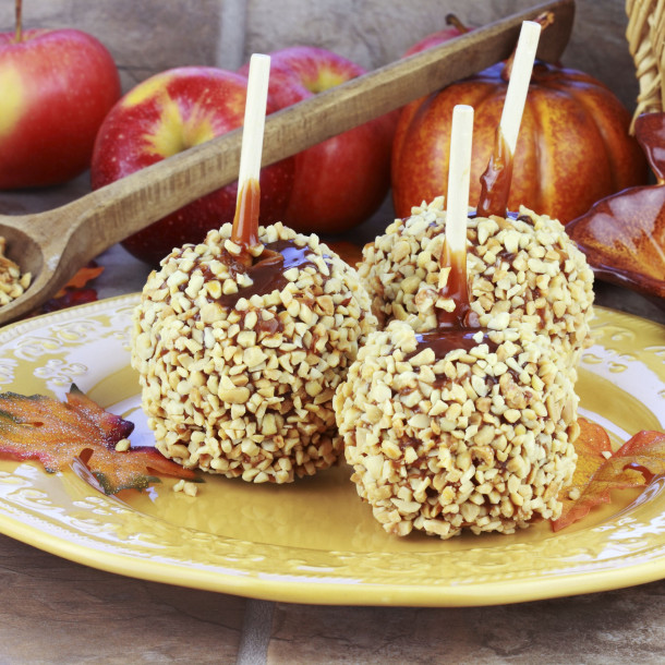 Pommes d’amour au caramel beurre-salé 
