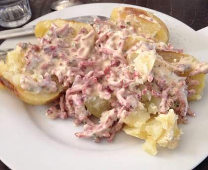 Pommes de terre au bacon en robe des champs