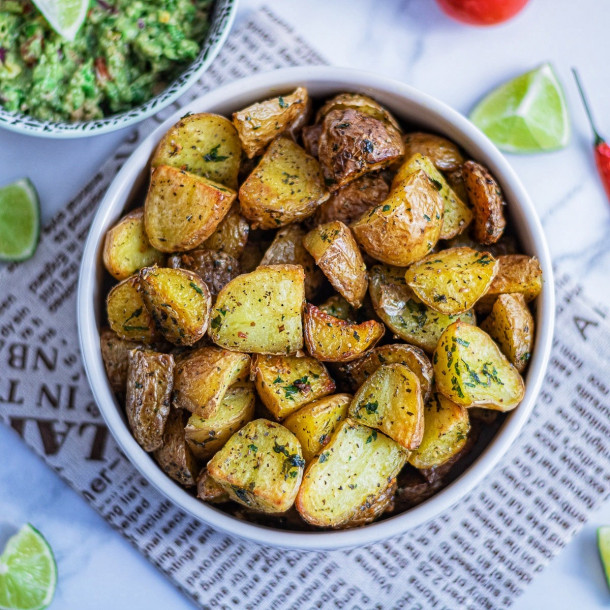Pommes de terre croustillantes & guacamole maison
