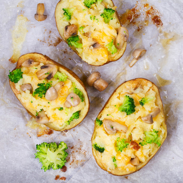 Pommes de terre farcie aux champignons et chavignol