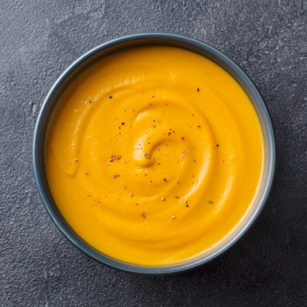 Potage aux betteraves jaunes