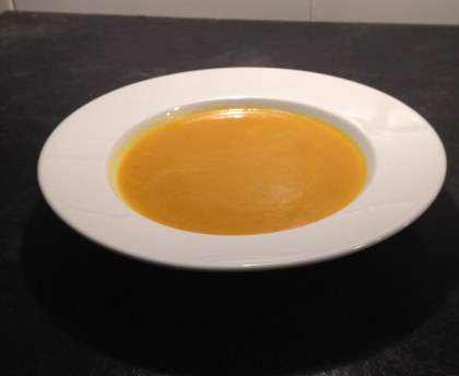 Potage aux courgettes jaunes
