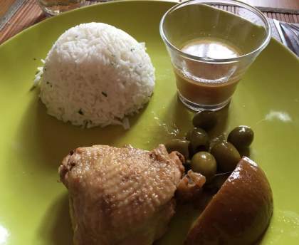 Poulet au citron et aux olives vertes