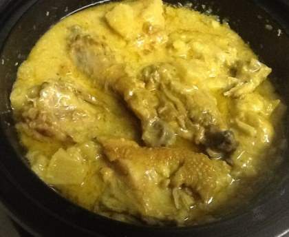 Poulet au curry aux ananas