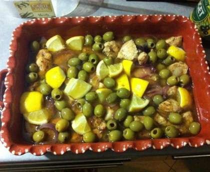 Poulet aux olives, au citron et aux épices
