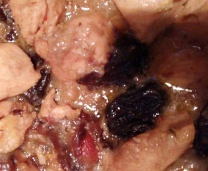 Poulet aux pruneaux, raisins secs et lait de coco