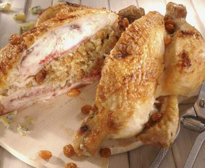 Poulet aux raisins secs et au roquefort