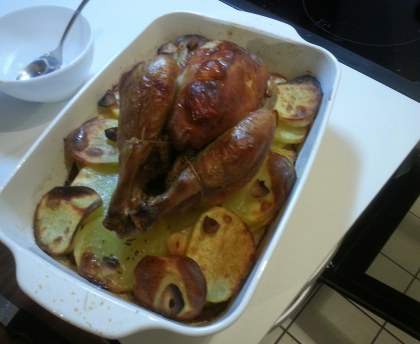Poulet boulangère (cuit sur un lit de pommes de terre)