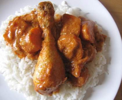 Poulet fumé à l'arachide