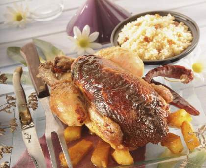 Poulet rôti au miel, épices et ananas