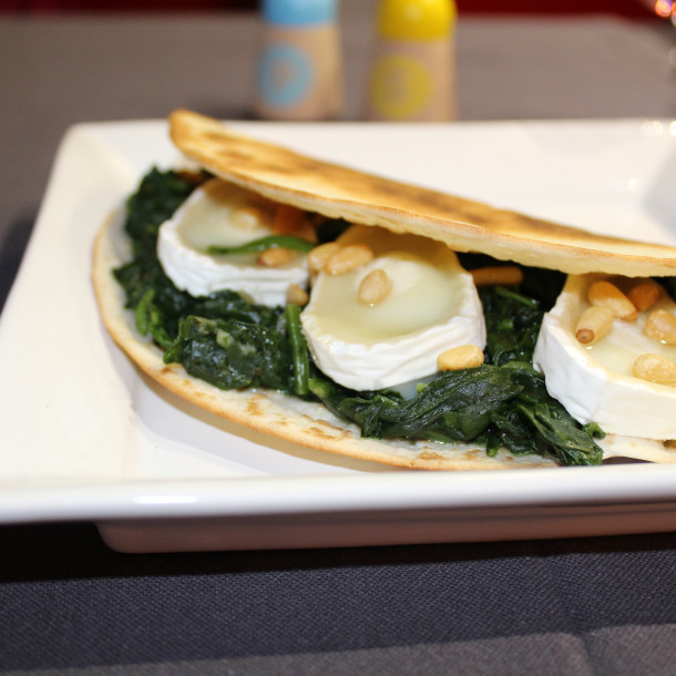 Quesadillas au fromage et aux épinards