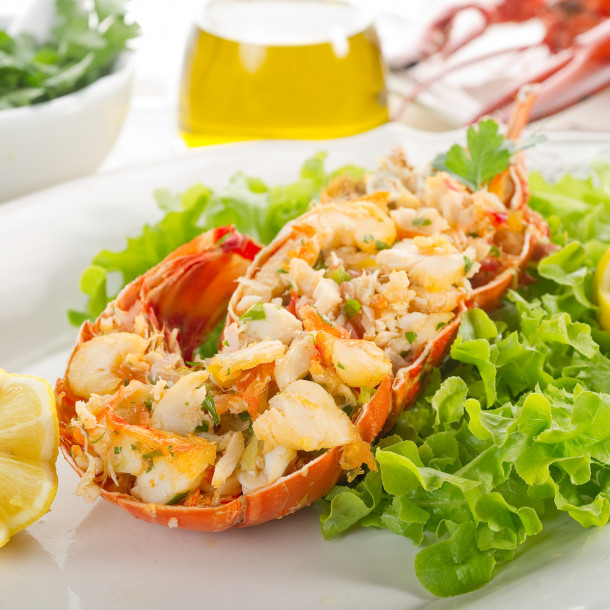 Queues de langouste à la parisienne