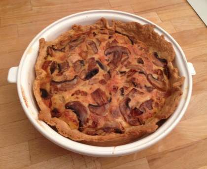 Quiche épaisse au poulet et champignons