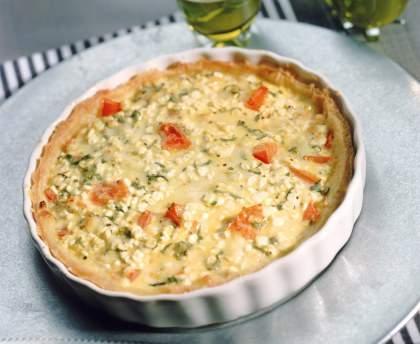 Quiche Grecque: poivrons basilic feta ou chèvre frais