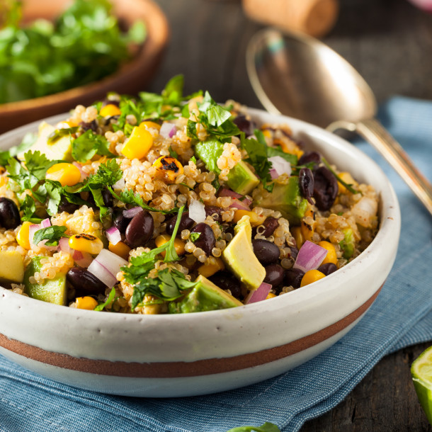 Quinoa salad à la mexicaine