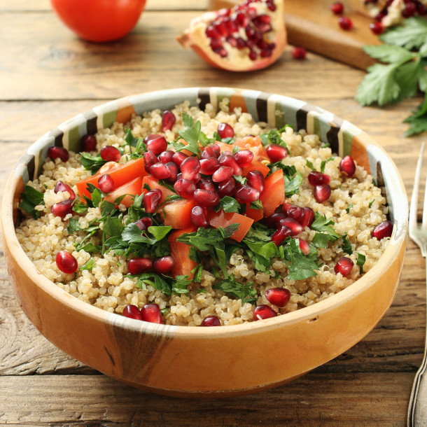 Quinoa tomate, grenade et persil