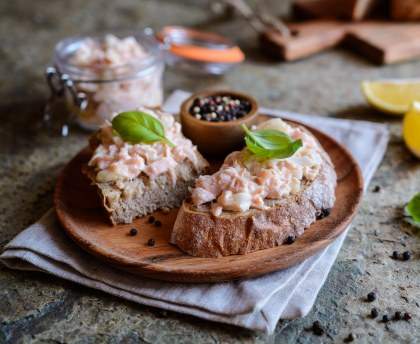 Rillettes aux deux saumons (fumé et frais)