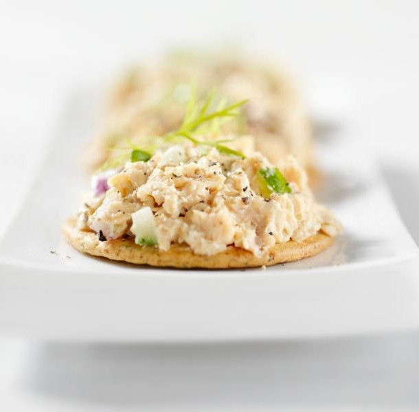 Rillettes de truite sur crackers