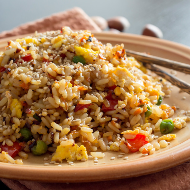 Riz sauté aux légumes et soja