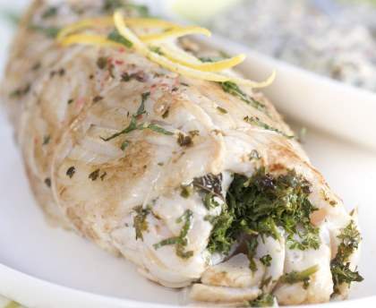 Rôti de lieu à la crème aux herbes