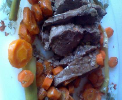 Rôti de veau et carottes caramélisées