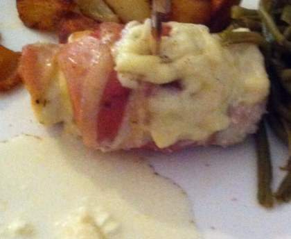 Roulé d'escalope de poulet à la fromagère