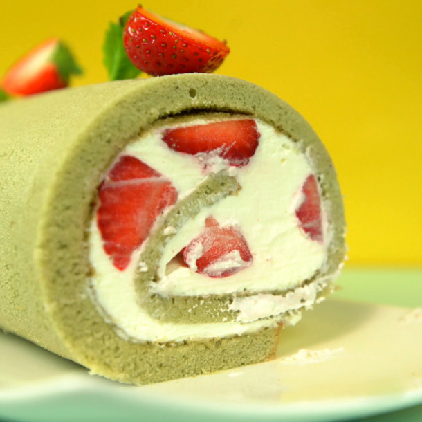 Roulé fraise pistache par FAST[OCHE]®