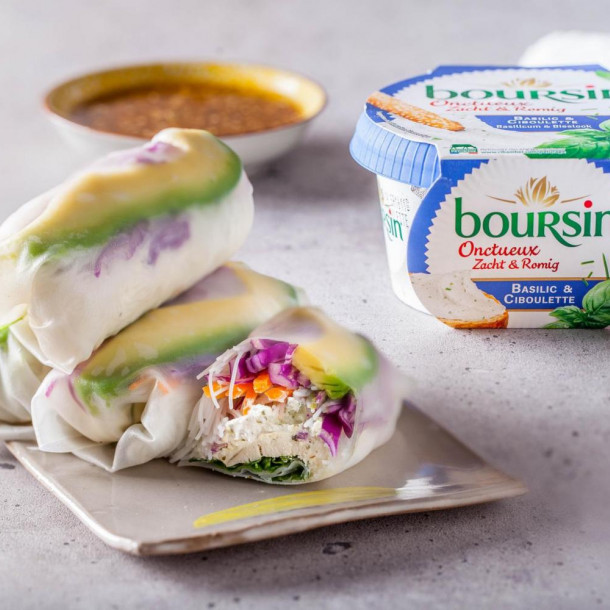 Rouleaux de printemps au Boursin® Onctueux Basilic & Ciboulette, poulet et avocat