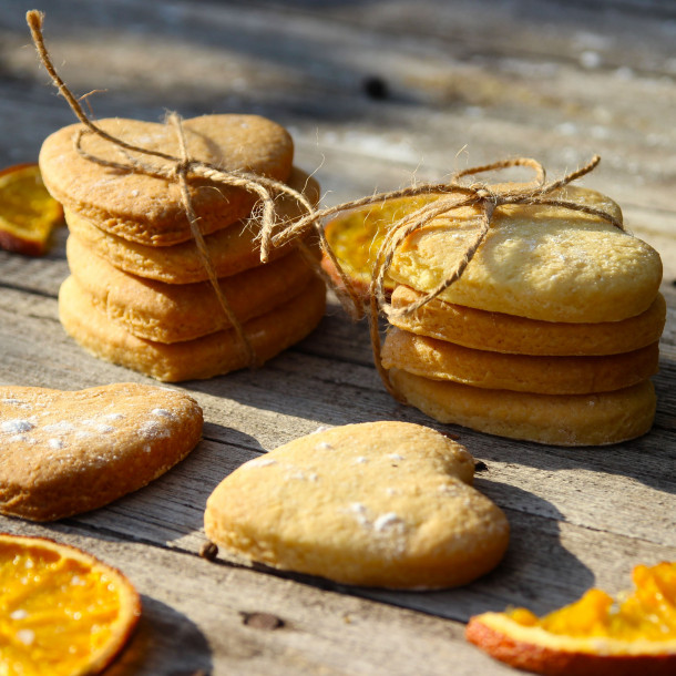 Sablés aux écorces d’oranges confites