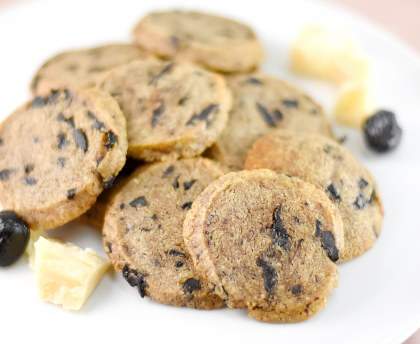Sablés aux olives et au parmesan